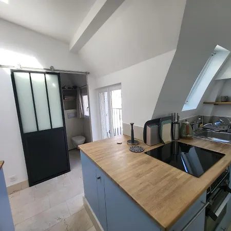 Appartamento With Terrace - Montorgueil *