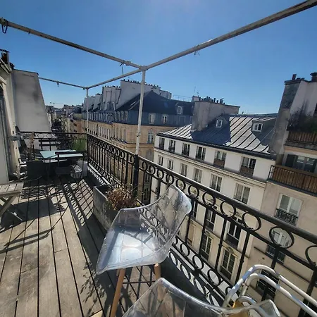 With Terrace - Montorgueil * Parigi