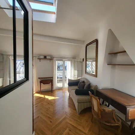 With Terrace - Montorgueil Appartamento